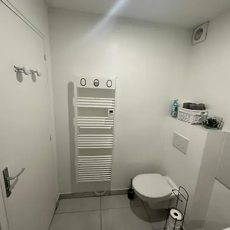 Calme Antony, Terrasse, Vue Jardin, Proche Paris Et Orly Apartament *